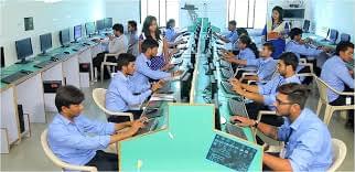 Vidhyadeep Institute of Engineering and Technology Surat Facilities & Labs photo 3